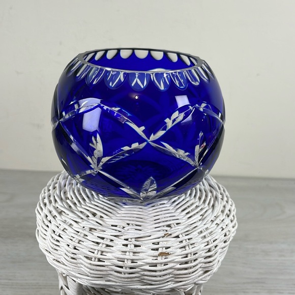 no name Other - Bohemian Style Cobalt Blue Cut Glass Vase